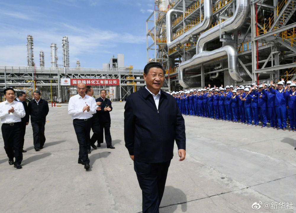 习近平谈能源产业：走绿色低碳发展道路