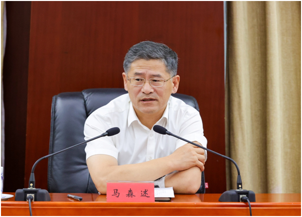 省纪委省监委召开审查调查组长座谈会